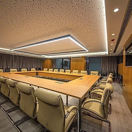 Black Diamond Hotel Tirana